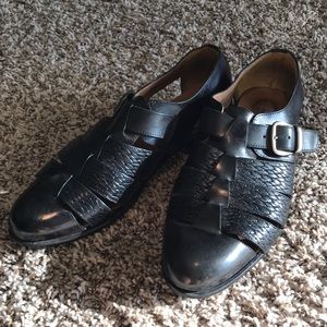 Stacy‎ Adams Leather Buckled Sandals